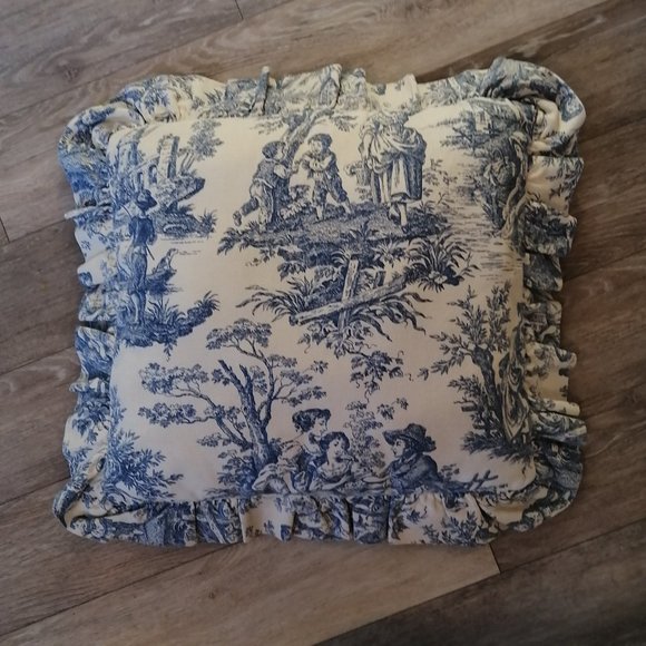 WAVERLY BLUE TOILE Luxury Collection French Country Throw Pillows 20” x 20" - Picture 4 of 4